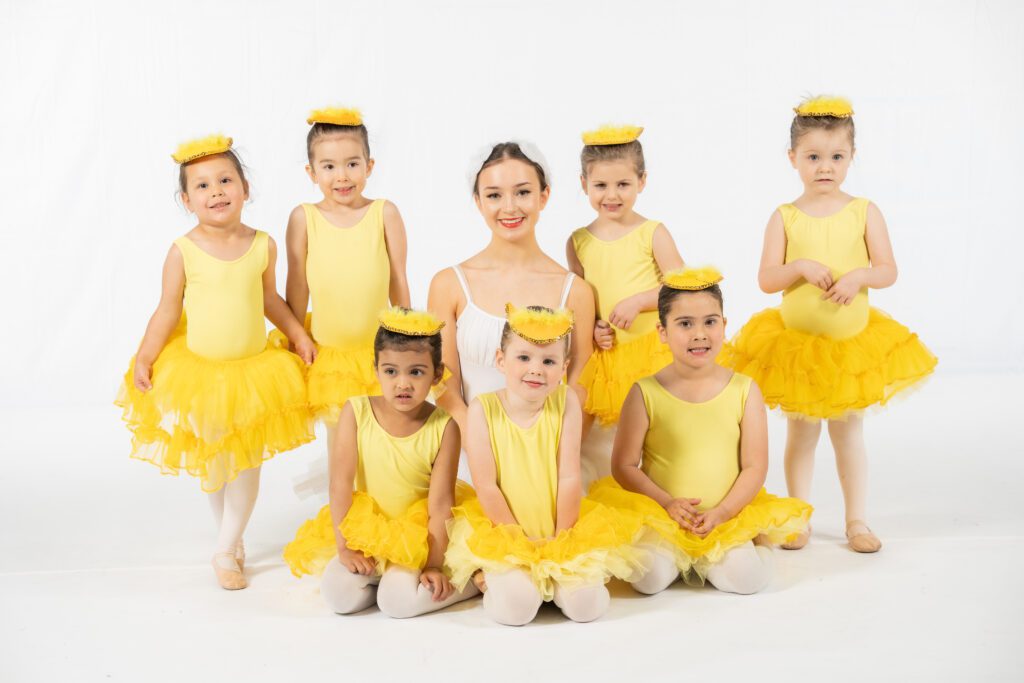 kinder ballet class