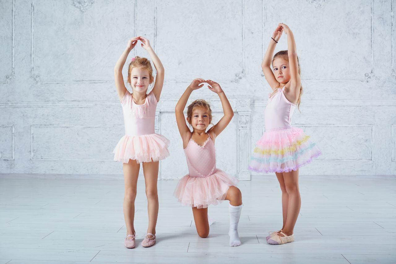 three kids ballet 2